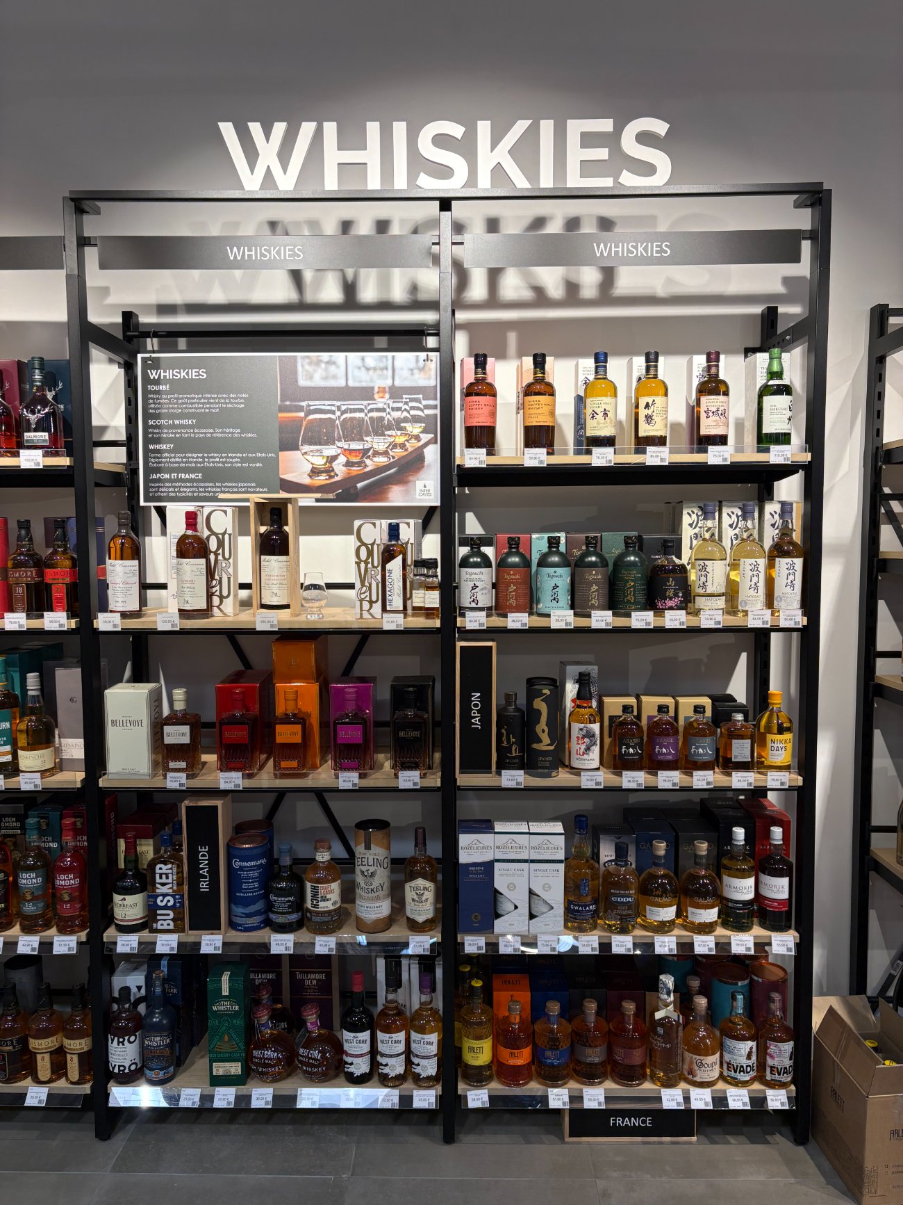 Le mur des whiskies — Écosse, Irlande, Japon, France — Intercaves Villerest